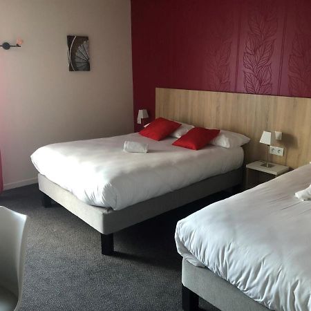 Logis Hostellerie Du Cheval Blanc Сант-Мур-дьо-Турен Екстериор снимка