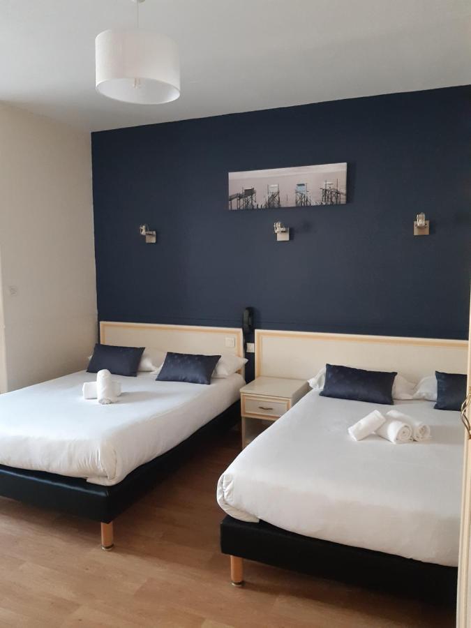 Logis Hostellerie Du Cheval Blanc Сант-Мур-дьо-Турен Екстериор снимка