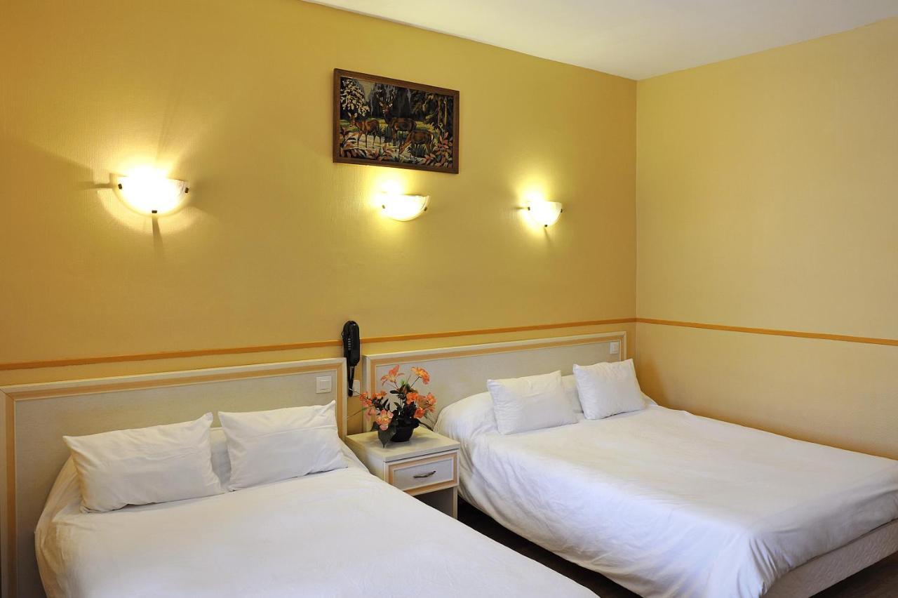 Logis Hostellerie Du Cheval Blanc Сант-Мур-дьо-Турен Екстериор снимка
